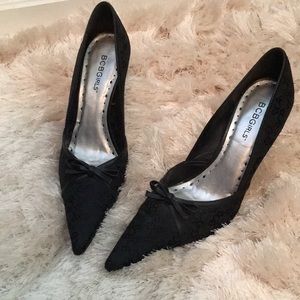 BCBGirls Black Pointed Heels Size 8 (38)